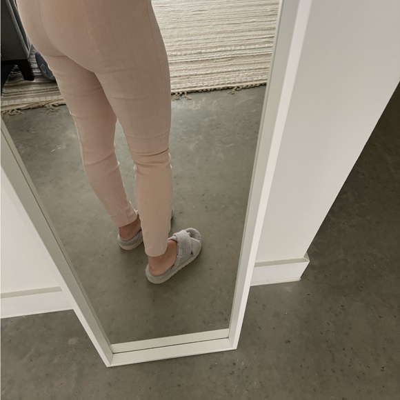 Calvin Klein - Picture 4 of 4